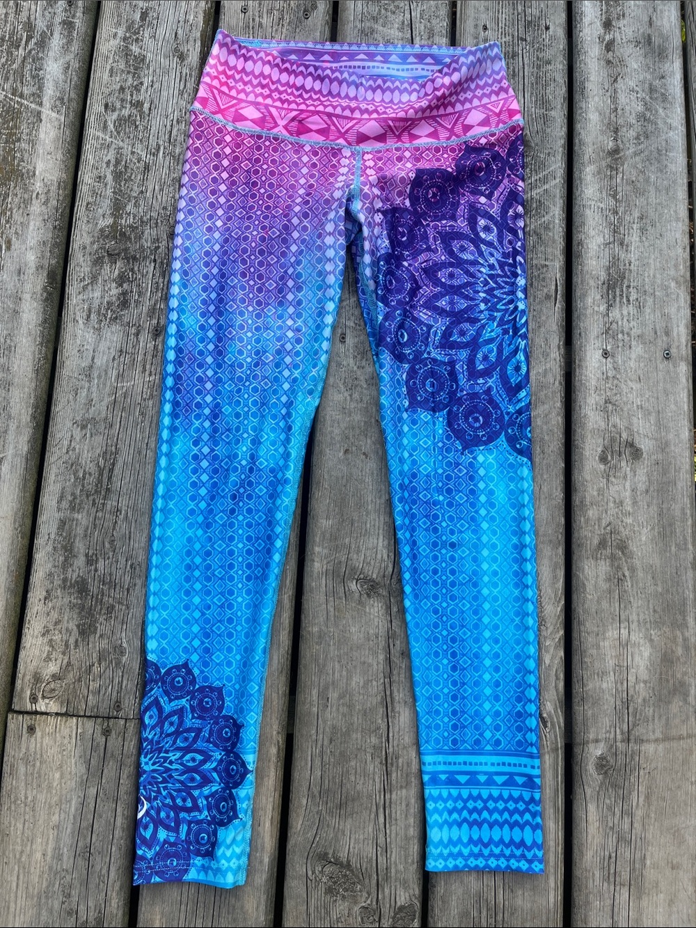 My Inner Fire Mandala-Print Leggings Yoga Size 8 Made in Vancouver Canada